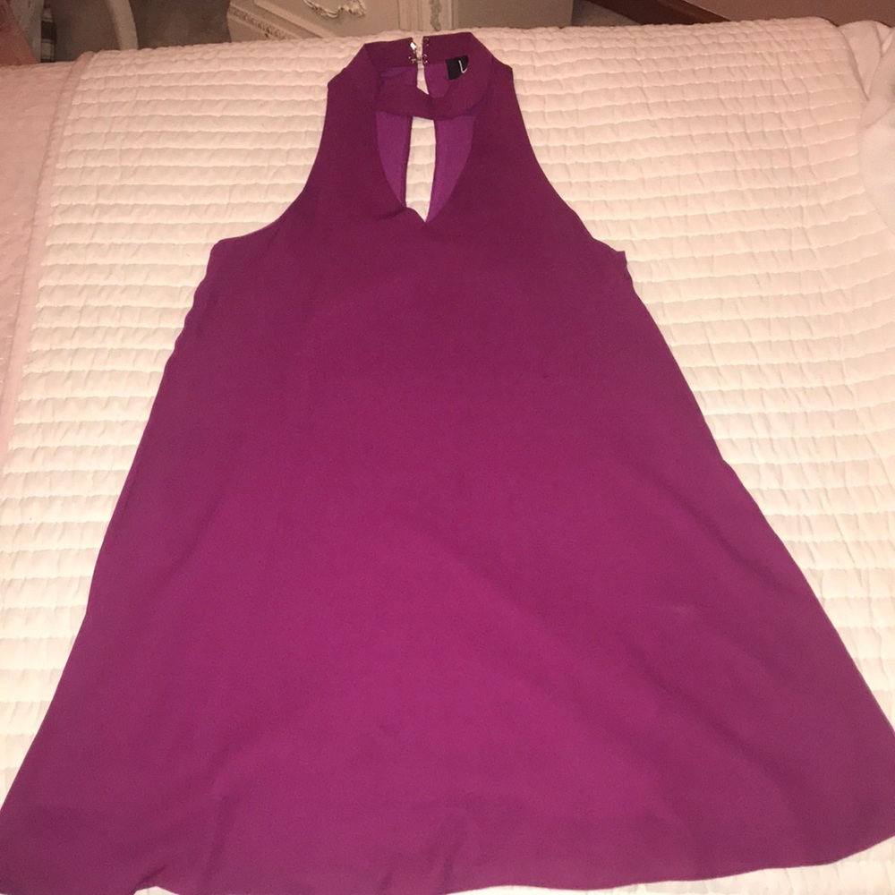 plum colored LuLu’s haltered neck lime dress